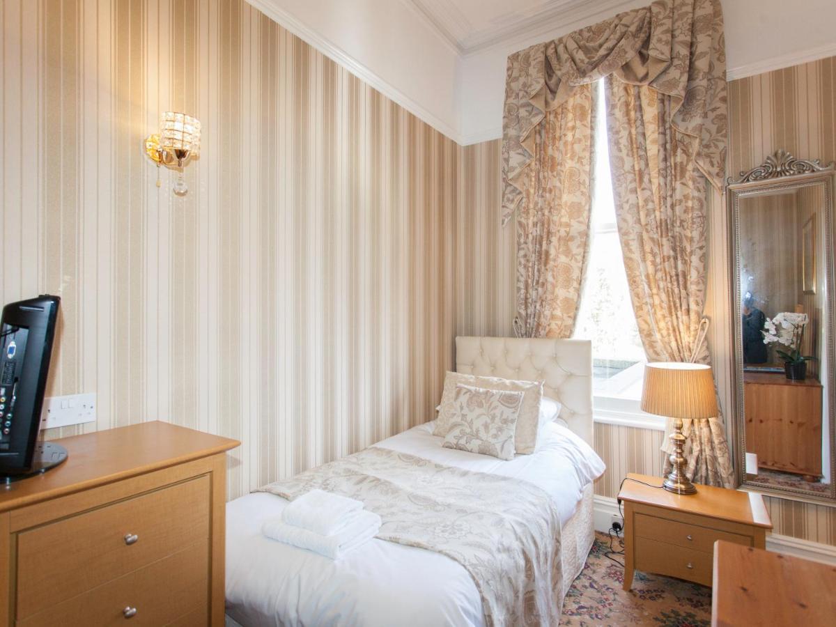 Отель Elmington House- Adults Only Торки Экстерьер фото