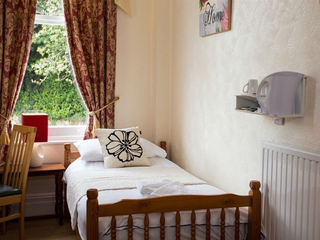 Отель Elmington House- Adults Only Торки Экстерьер фото